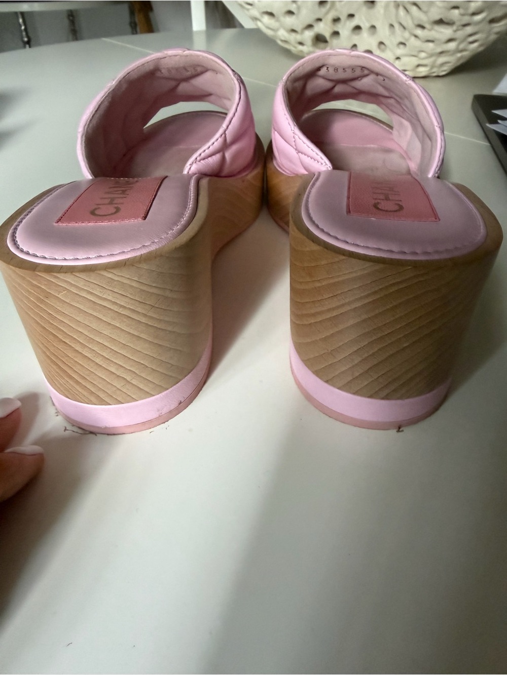 CHANEL Quilted Pink Leather Platform Slide Mules with Gold CC, Worn once - Picture 7 of 7